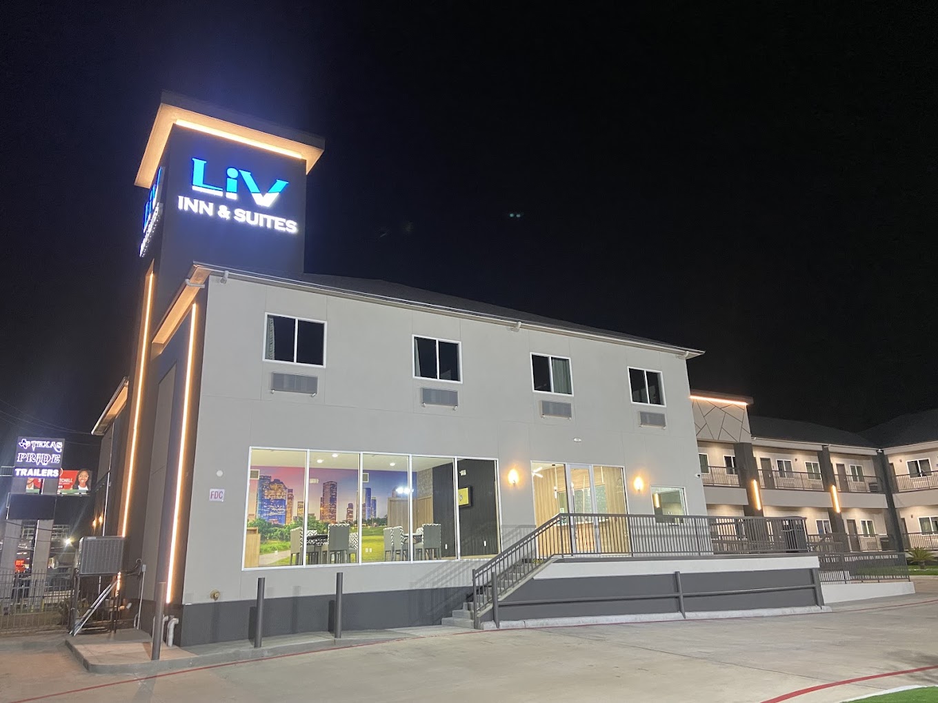 Liv Inn & Suites Houston